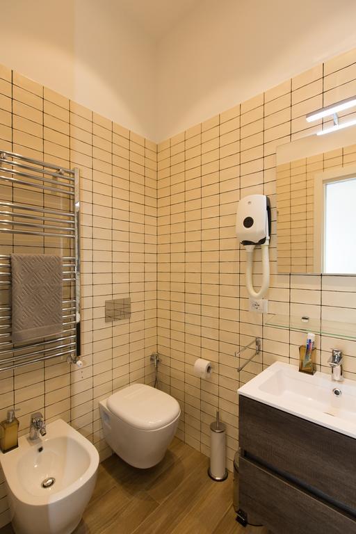 Salerno Prestige Apartment ภายนอก รูปภาพ