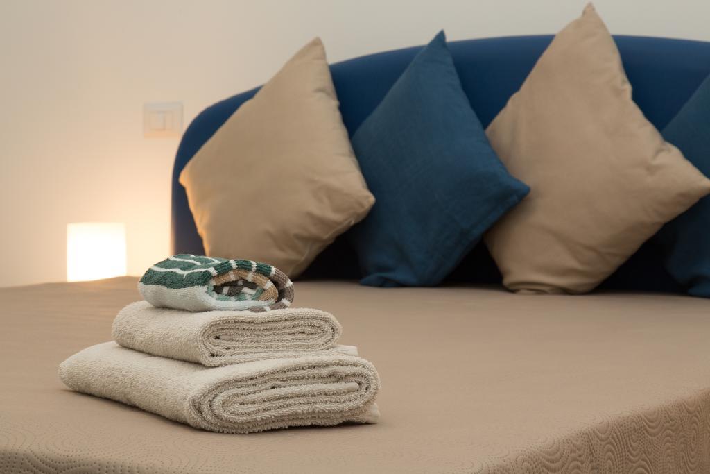 Salerno Prestige Apartment ภายนอก รูปภาพ