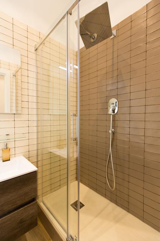 Salerno Prestige Apartment ภายนอก รูปภาพ