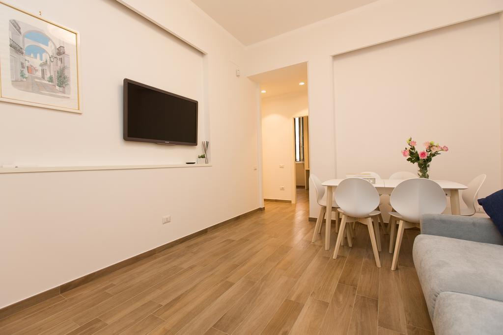Salerno Prestige Apartment ภายนอก รูปภาพ